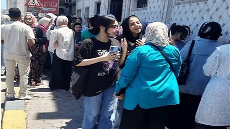 طلاب الثانوية العامة