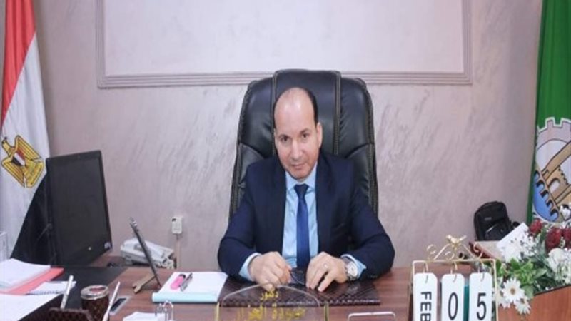 الاستاذ الدكتور حموده