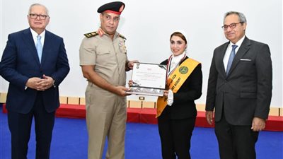 الأكاديمية العسكرية تنظم مراسم تخريج الدورة (56) للملحقين الدبلوماسيين