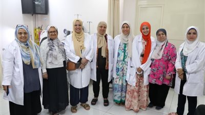 إقبال كبير على القافلة الطبية لجامعة الأزهر برأس غارب