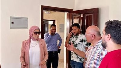 تكثيف ساعات العمل لسرعة الإنجاز بالسويس الجديدة