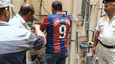 دمياط الجديدة: ضبط وصلات المياه الخلسة وتحصيل المستحقات