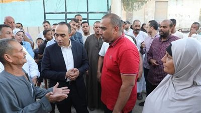محافظ المنيا يكلف نائبه لحل مشكلات المياه والصرف بملوي
