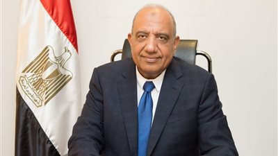 توقيع عقود 12 محولًا لمشروعات الاستصلاح الزراعي بالدلتا الجديدة