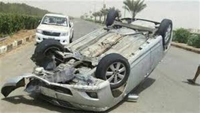 إصابة 5 فى انقلاب سيارة على الطريق الدائري بالوراق