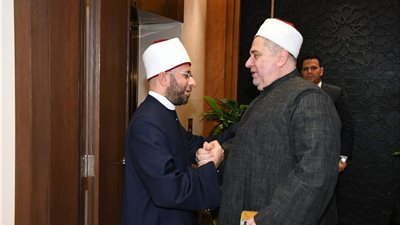 وزير الأوقاف يلتقي أمين سر اللجنة الدينية بمجلس النواب