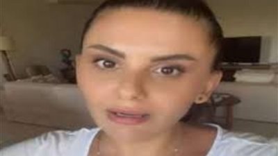 دانا حمدان تستغيث بسبب مرضها الغريب