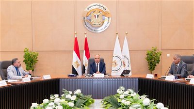 وزير الري يوجه بإعداد دراسة متكاملة للإحتياجات البشرية المستقبلية بالوزارة