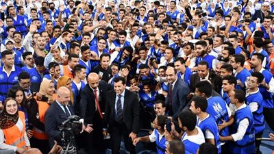 وزير الشباب يتفقد المرحلة الثانية للمقابلات الشخصية لمشروع YLY