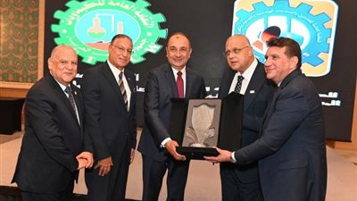 وزير الكهرباء: العمل بروح الفريق وتحديد الأهداف أهم محددات النجاح