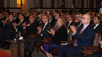 الاتصالات :نسبة التعيين فى الدفعة الاولى من مبادرة بُناة مصر الرقمية بلغت 100 ٪؜