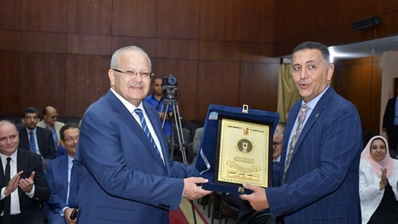 الدكتور محمد عثمان