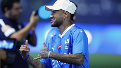 موعد عودة نيمار لتدربيات الهلال السعودى بعد تعافيه من الصليبى