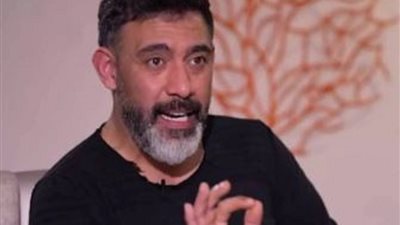 عمرو مصطفى يوجه نصيحة للمُلحنين الشباب