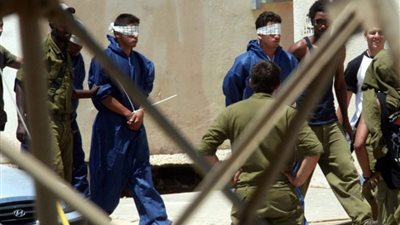 شهادات جديدة علي تعذيب المعتقلين الفلسطينيين في سجون الاحتلال