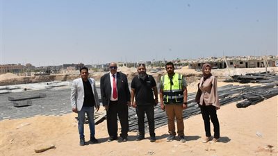 رئيس جامعة الأقصر يتفقد مشروعات المستشفى الجامعى وكليتى الهندسة