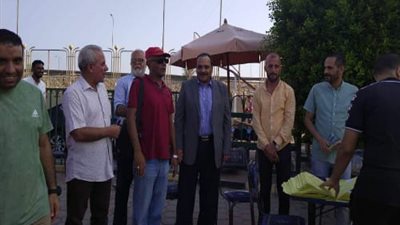 نائب رئيس جامعة بنها يتفقد اختبارات القدرات بكلية التربية الرياضي