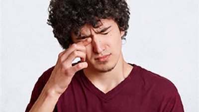 أعراض إجهاد العين