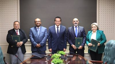 الصحة: تشغيل العيادات المسائية بمستشفيات الطب العلاجي