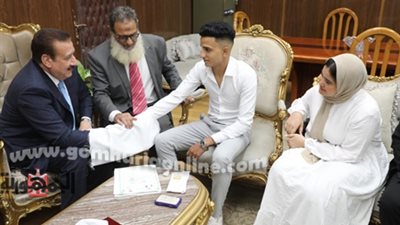 محافظ المنوفية وكيلاً لعروس الأيتام في عقد القران بالديوان العام