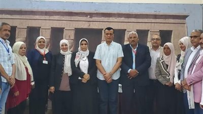 تكريم الفائزين في مسابقة معلم متميز