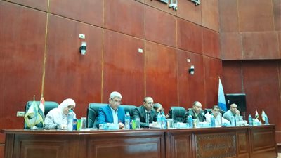 الإسكان : طرح محال تجارية للبيع بمدينتي العبور والنوبارية الجديدة
