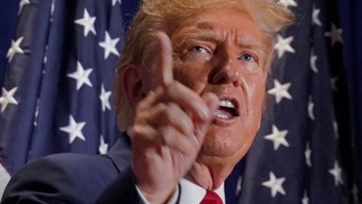 ترامب يحذر مجددا من اندلاع حرب عالمية ثالثة بسبب إدارة بايدن