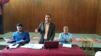 مدير تعليم الخانكة يلتقى مديري المدارس