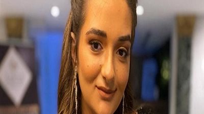 ملك أحمد زاهر عن مسلسل «أزمة ثقة»: مليء بالإثارة والتشويق