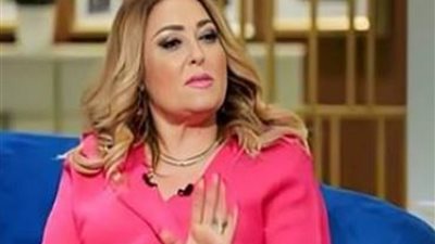 نهال عنبر تخضع لعملية جراحية في كتفها الأيمن