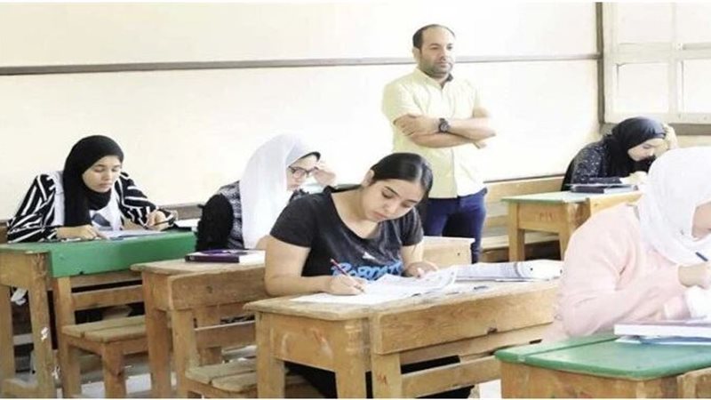 طلاب الثانوية العامة