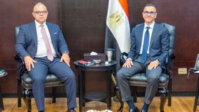 وزير الاستثمار يبحث مع رئيس 