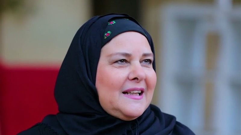 دلال عبد العزيز
