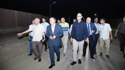 محافظ أسيوط يتفقد حملات النظافة المكبرة بطريق دير السيدة العذراء