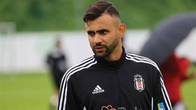 نجم جزائري يقترب من الانتقال للعروبة السعودي