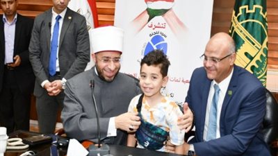وزير الأوقاف يشيد بجهود محافظة القليوبية في خدمة أهل فلسطين