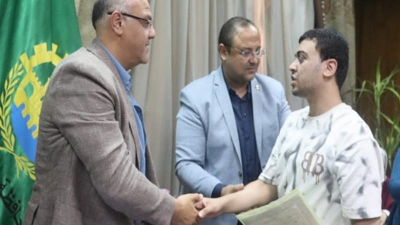 المهندس أيمن عطية