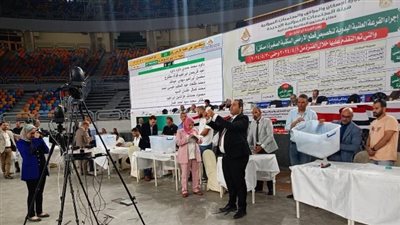 رئيس جهاز 15 مايو يكشف عن تفاصيل قرعة الأراضى السكنية.. بالصور
