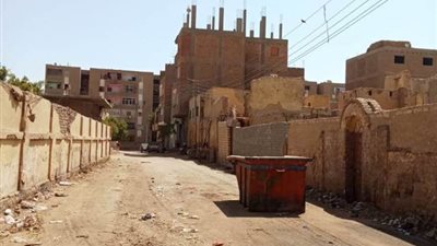 الاسراع فى تنفيذ مشروعات الطاقة المتجددة بغرب سوهاج وخليج السويس
