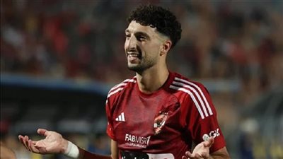 مهاجم الأهلي السابق يوجه رسالة تحذير لـ وسام أبوعلي