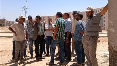 رئيس جهاز العبور الجديدة يتفقد مشروع الإسكان الأخضر بالمدينة