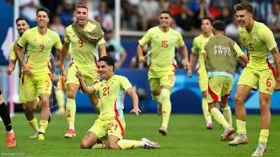 بعد ذهبية الأولمبياد.. ثنائي منتخب إسبانيا يشاركان بمران برشلونة