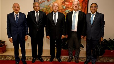 الوزير:حريصون على توفير أوجه الدعم للشركات العالمية للاستثمار