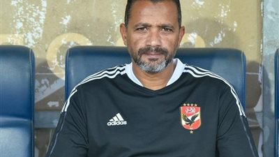قبل مواجهة إنبى في الدوري .. جلسة بين سامى قمصان وكهربا