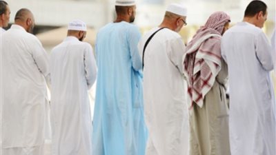 قطع صلاة النافلة عند إقامة الصلاة