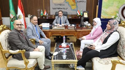 معرض لبيع مستلزمات المدارس