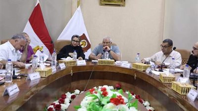 الزملوط: سحب اراضي النخيل والحرير من غير الجادين بالوادى الجديد