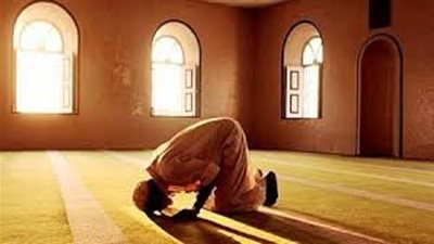 فى هذه الحالة يُمكن جمع الصلوات فى الحضر دون الخروج للسفر