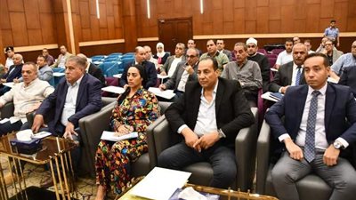 محافظ جنوب سيناء يضع أسس المرور والتفتيش على المدن