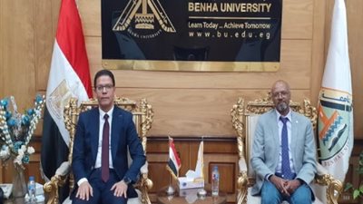 رئيس جامعة بنها يستقبل مدير مشروع التميز للزراعة والمياه